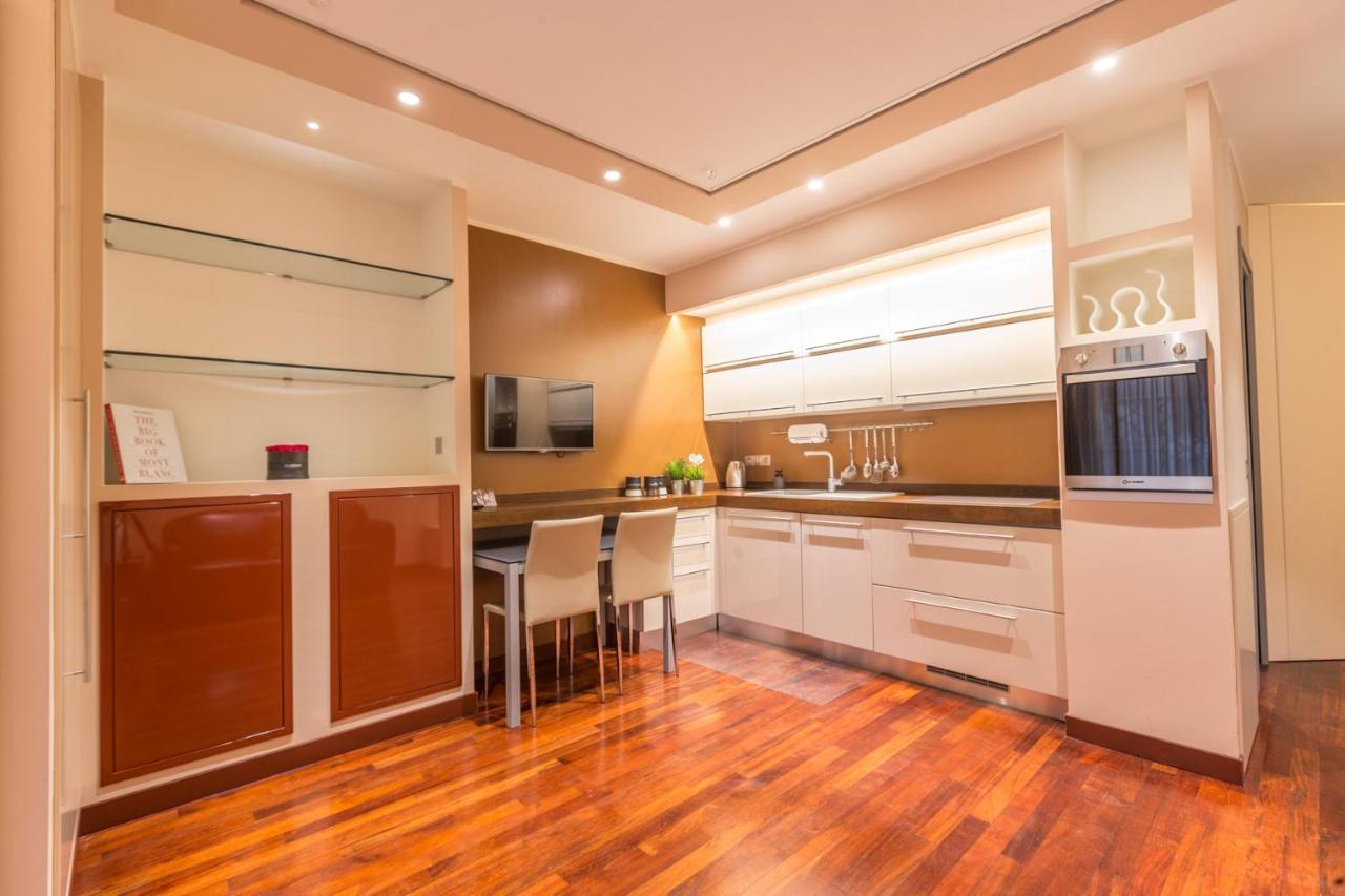 Appartement L'Atelier Du Temps - Domotico à Aoste Extérieur photo
